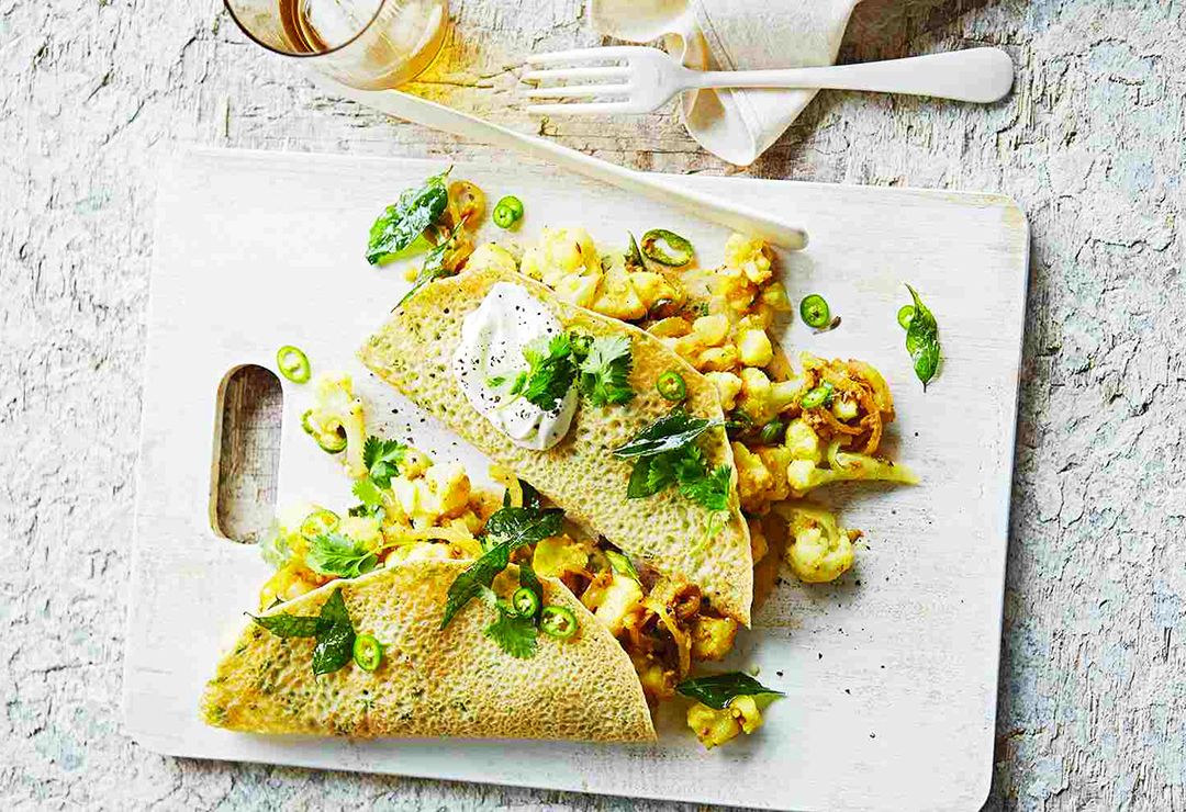 Potato and cauliflower masala dosa