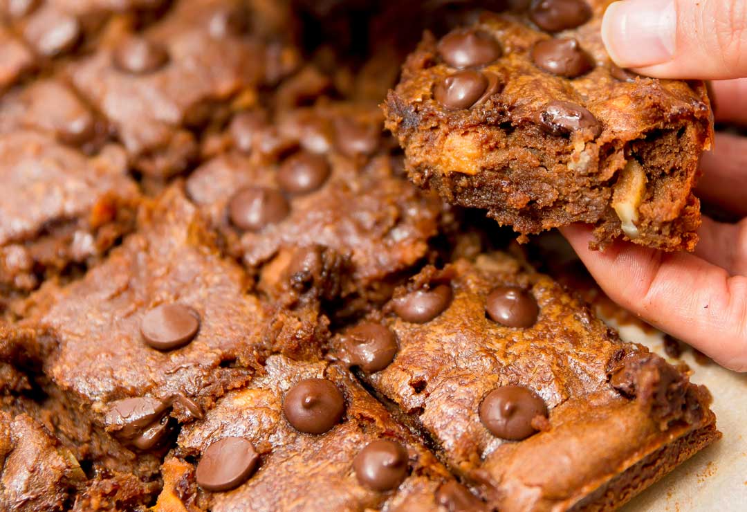 Walnut, almond and cashew sweet potato brownies